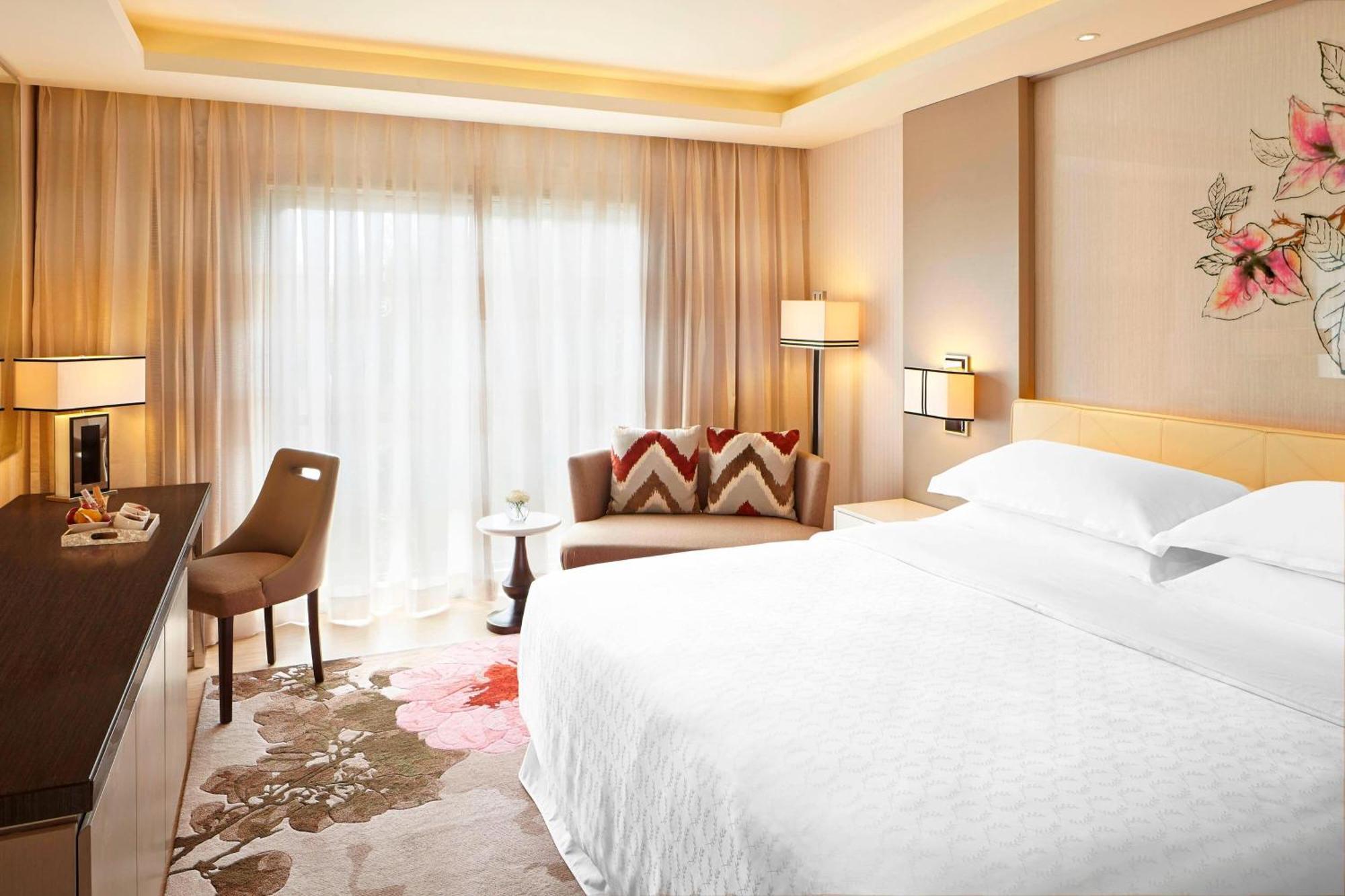 Sheraton Bandung Hotel & Towers Exterior photo